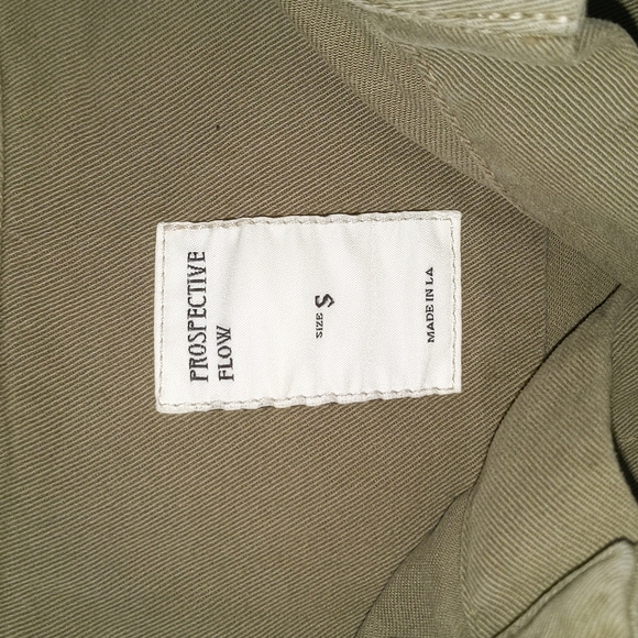 Prospective Flow Long Sleeve Button Down - Picture 4 of 4